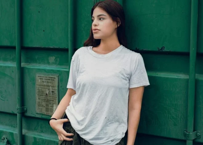 Why Fashion Trends Often Feel More Wearable When They Fit Existing Outfits