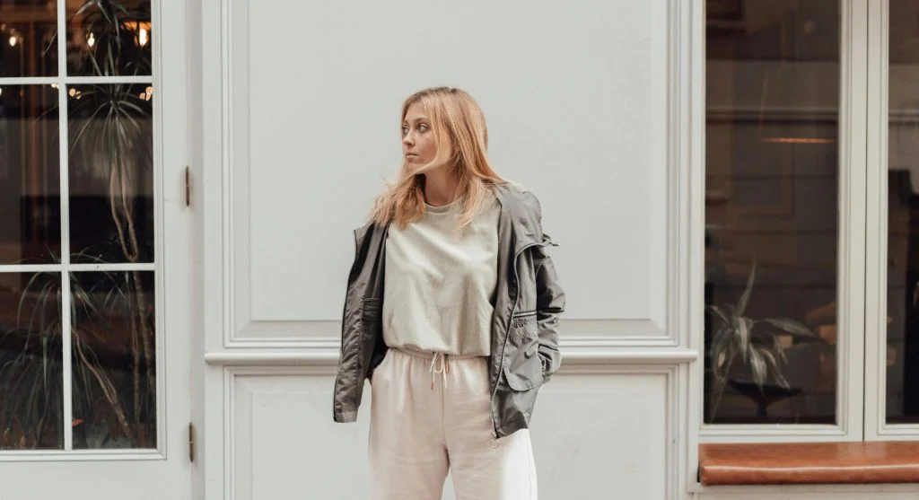 Calm outfit colors going beyond basic neutrals