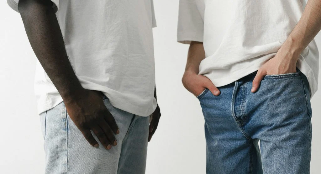 Why Style Basics Often Work Best When Outfits Stay Clear and Easy to Read