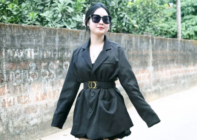Why a More Defined Waistline Can Make Simple Everyday Outfits Look More Finished