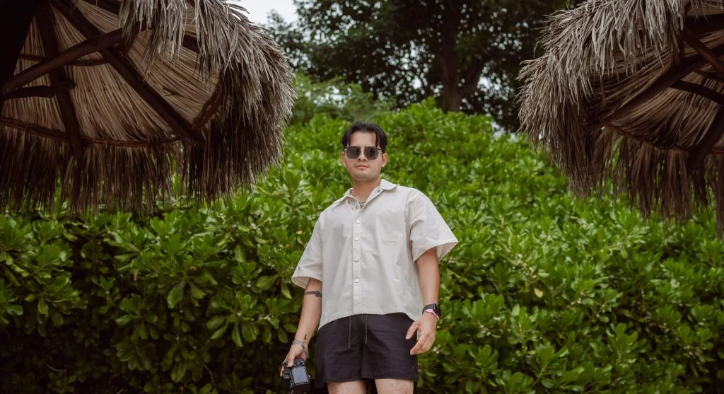 Lightweight overshirt repeated across multiple warm-weather outfits for everyday styling