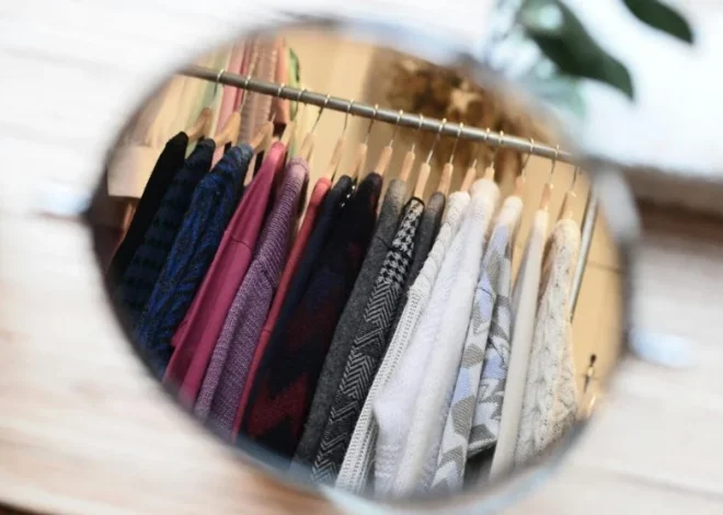 Why a Weekly Outfit Check Often Helps Good Clothes Get Worn More Evenly