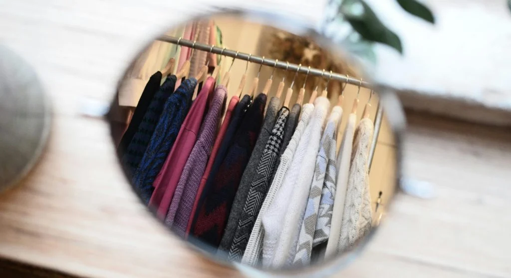 Why a Weekly Outfit Check Often Helps Good Clothes Get Worn More Evenly