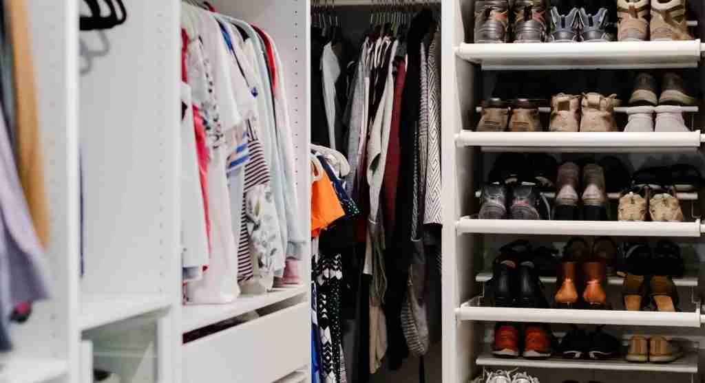 Small repeat-ready outfit corner arranged for easy weekday dressing and outfit variation
