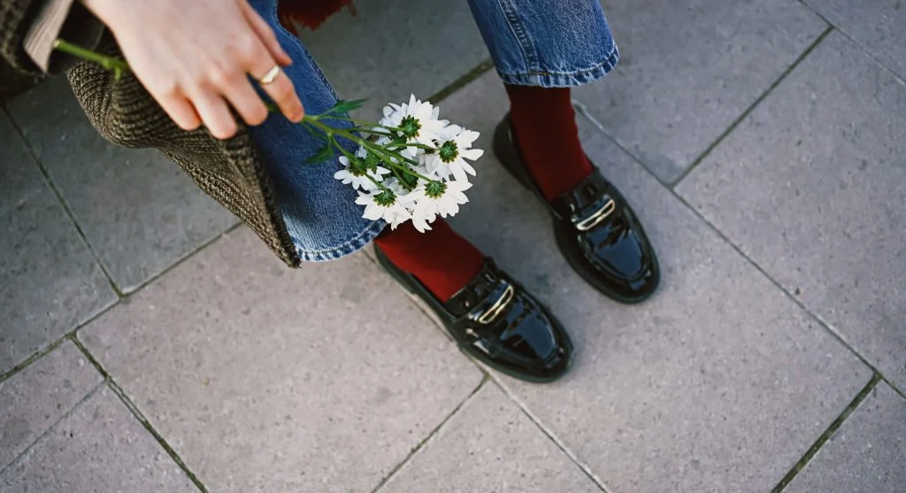 Why One Repeated Shoe Shape Can Make Everyday Outfits Feel More Consistent