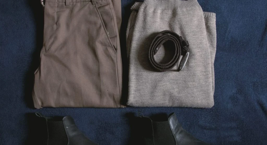 Outfit clarity improved by reducing accessories that introduce too many competing intentions
