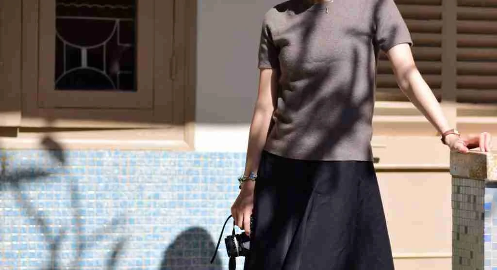 Why One Calm Outfit Transition Point Can Make Daily Looks Feel More Natural and Complete