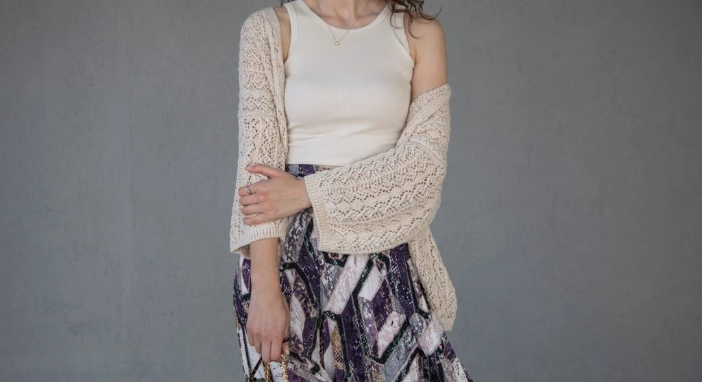 light contrast layer compared with the same warm-season outfit worn without extra structure