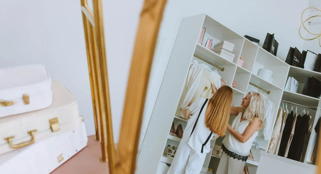 Why One Small Outfit Finishing Zone in the Closet Can Make Daily Dressing Feel Easier